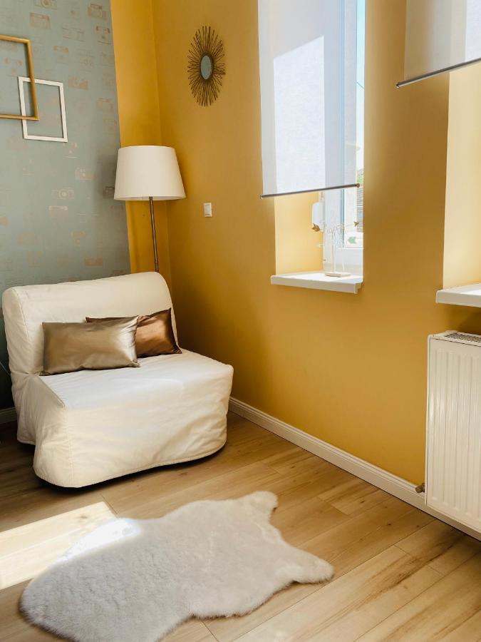 Studio 18 Sopron Exteriör bild