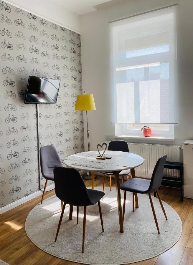 Studio 18 Sopron Exteriör bild